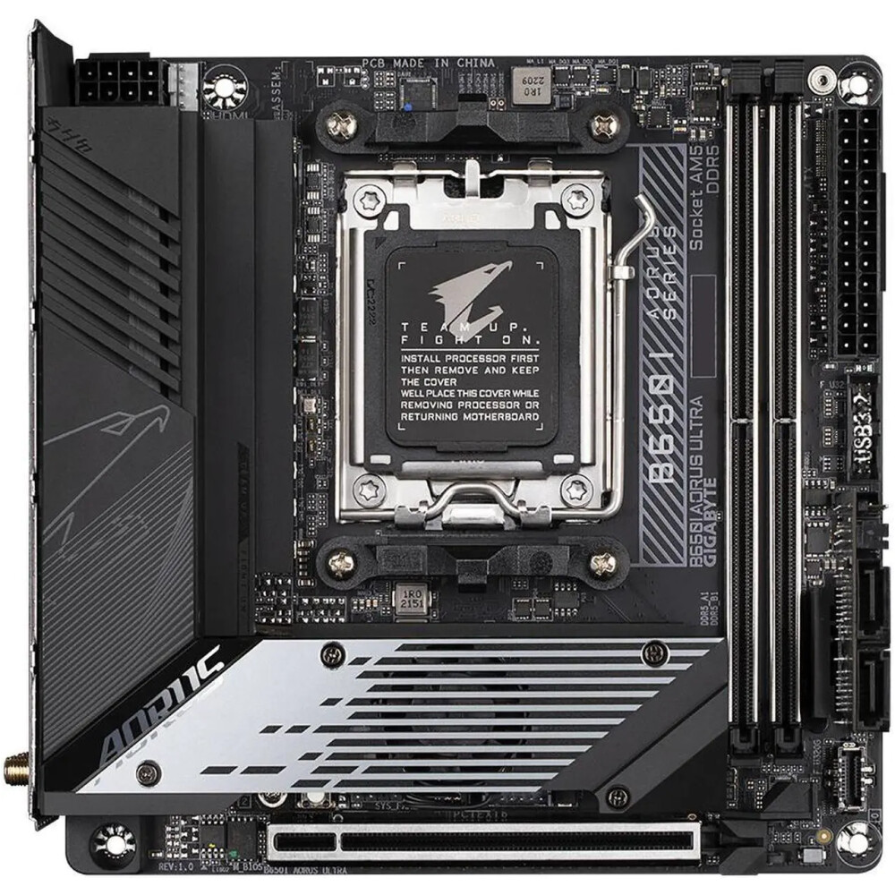 Motherboard GIGABYTE B650I AORUS ULTRA Socket AM5 Mini ITX - Imagen 2
