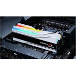 Memoria RAM G.SKILL Trident Z5 Neo RGB 64GB (2 x 32GB) 288-Pin PC RAM DDR5 6000 MHz CL30 - Imagen 5