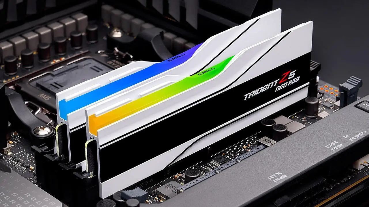20-374-659-04.webp G.SKILL Trident Z5 Neo DDR5 64GB (2x32GB) 6000MT/s CL36 Blanco AMD EXPO - Imagen 4