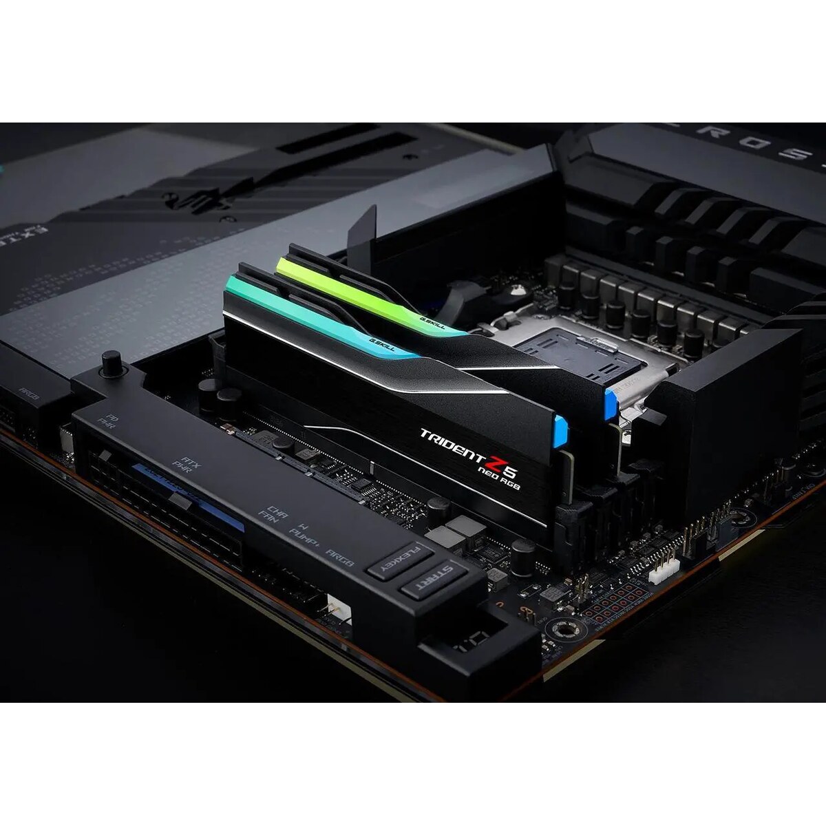 Memoria RAM G.SKILL Trident Z5 Neo RGB 32GB (2 x 16 GB) 288-Pin